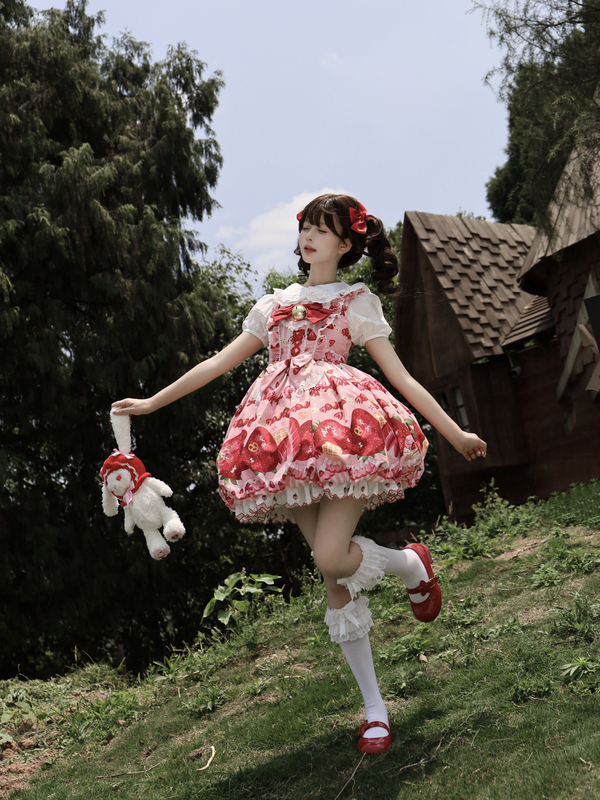 Strawberry Sweetheart Tower·Strawberry Bud Lolita Strawberry Jsk Cotton & Polyester Version Strawberry Suspender Dress in Stock