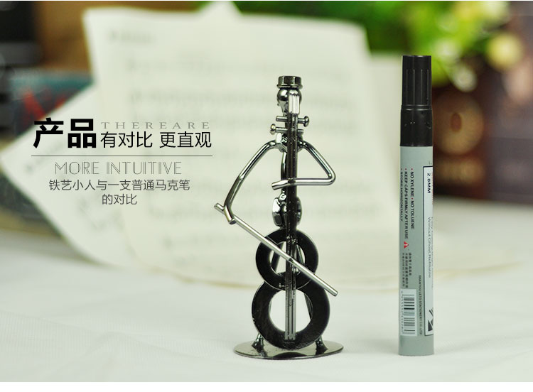 Âm nhạc sáng tạo nhỏ sắt nghệ sĩ đồ trang trí bàn phòng khách máy tính để bàn thời trang nhà thủ công trang trí trang trí cầu thang phòng khách đẹp