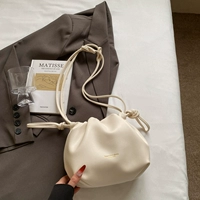 Белая подвеска