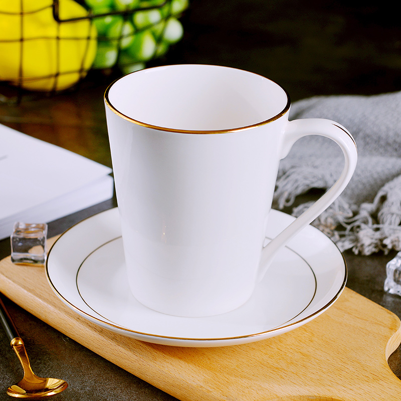 Creative ceramic cup move trend of household office keller European - style up phnom penh milk cup ipads China cups