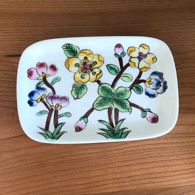 American, European and British soap trays, hand-painted ceramic soap plates, soap plates, towel plates, handmade soap storage boxes