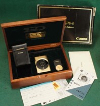Canon 60th Anniversary Gold Elph Limited Edition (NO 3333)