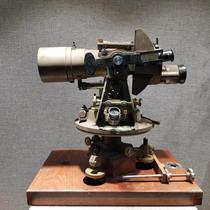 Red Collection of Anti-Japanese War Old Objects 1941 Sun-Ground Calibration Machine Bubble Mirror Original Product Fidelity Suitable for Patriotic Education