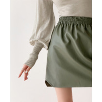  ICTS never allows you to wear dark gray and green tones well with beef tendon A-line high-waisted Pu leather skirt