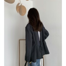 Tide deep soot deconstructed design contrast lining back torn style strap suit