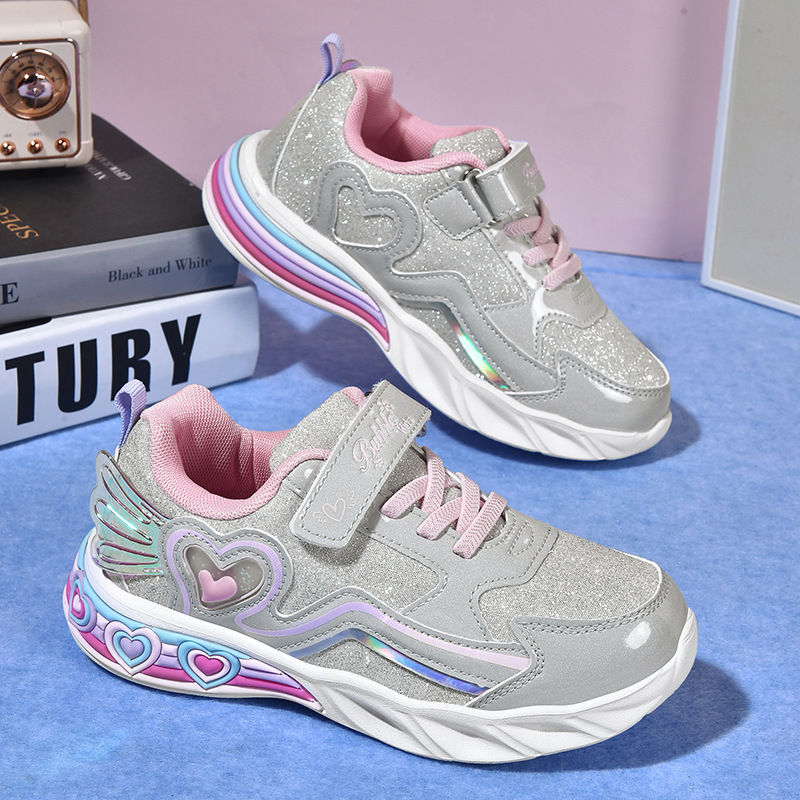2026 Spring New Children's Sports Shoes Casual Kids' Shoes with Flashing Lights Glowing Girls' Princess Shoes for Older Children and Students