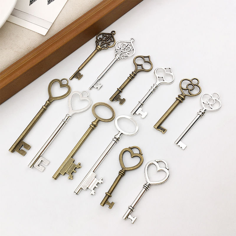 5 Zakka Vintage Handmade Miscellaneous DIY Alloy Bronze Accessories Materials Key Collection Set Wedding Lover