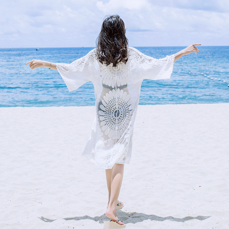 Summer New Products Han Edition Fashion Sunflower Hooded Seaside Holiday Shawl Temperament Long Version Cardiovert Sunscreen Woman