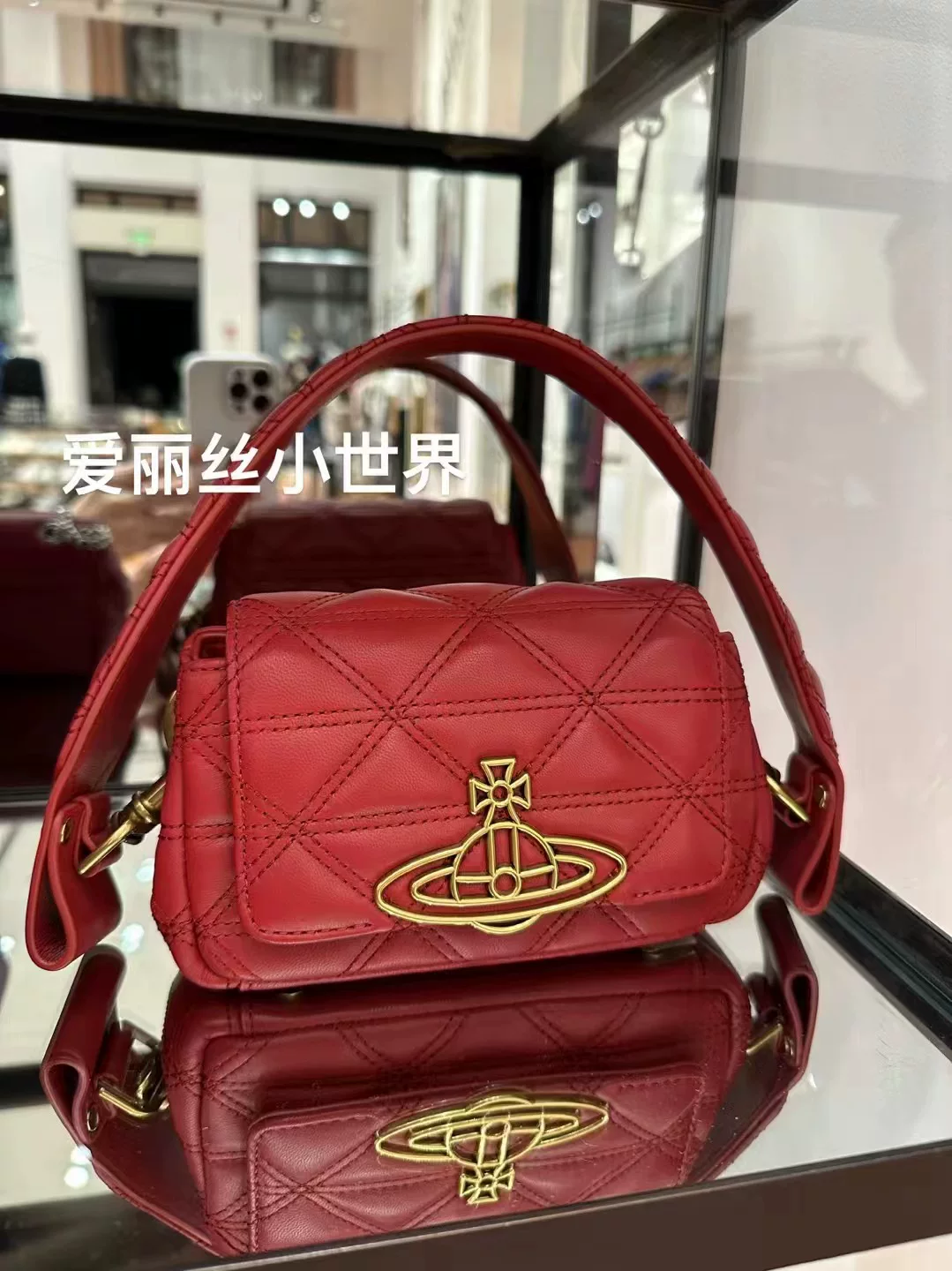 Шанхайский физический магазин Vivienne Westwood на новой Западной королеве Queen HAZEL средний - размер подмышечная сумка сумка