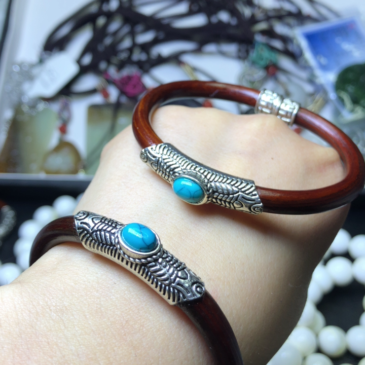 The bracelet of the high cargo of the Hong Shihai Saito