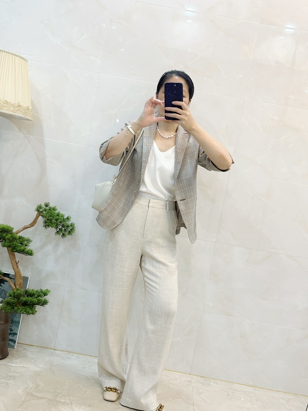 Japanese-Style Export Yarn-Dyed Vintage Plaid Spring and Autumn Three-Quarter Sleeve Blazer Women's Commuter British Plaid Suit Jacket Japanese-Style Export Yarn-Dyed Vintage Plaid Spring and Autumn Three-Quarter Sleeve Blazer Women's Commuter British Plaid Suit Jacket