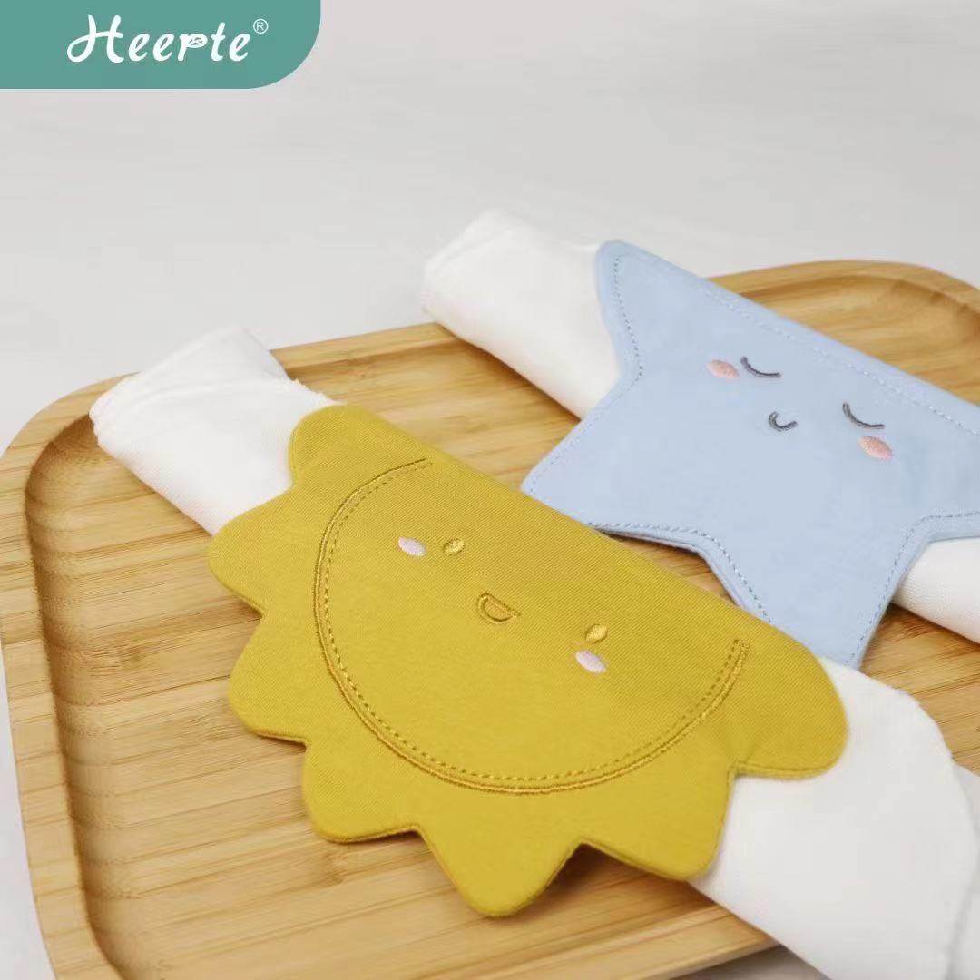 Hette Pure Cotton Suction Sweat Towel Embroidery Cartoon Baby Gauze Sepal Cushion Back Towels Nursery Kid Soft And Sweat Scarves 