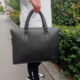 Rolls-Shuaite shoulder bag fabric is simple and versatile for business use