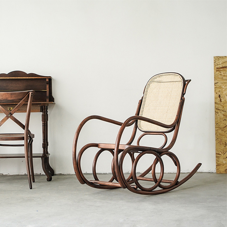 coznap new) Czech TON agent rattan rocking chair antique black chocolate color