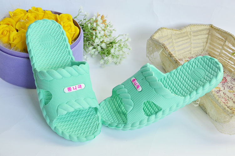 2018 mới dép dày sọc nhà massage những người yêu thích dép và dép đi trong nhà giày sandal đế cao