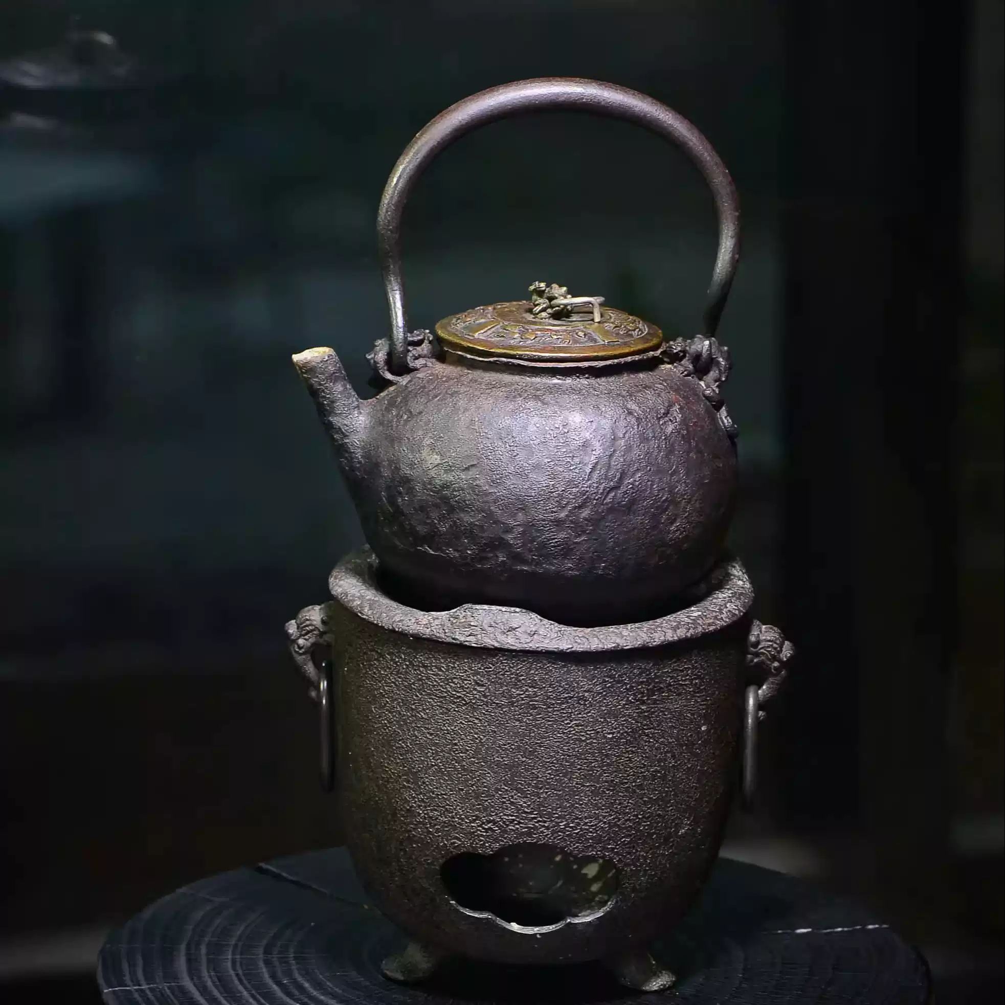 波多野正平鐵壺龜文堂初代正平造日式侘寂風茶壺鑄鐵手工老壺1.6升龍首