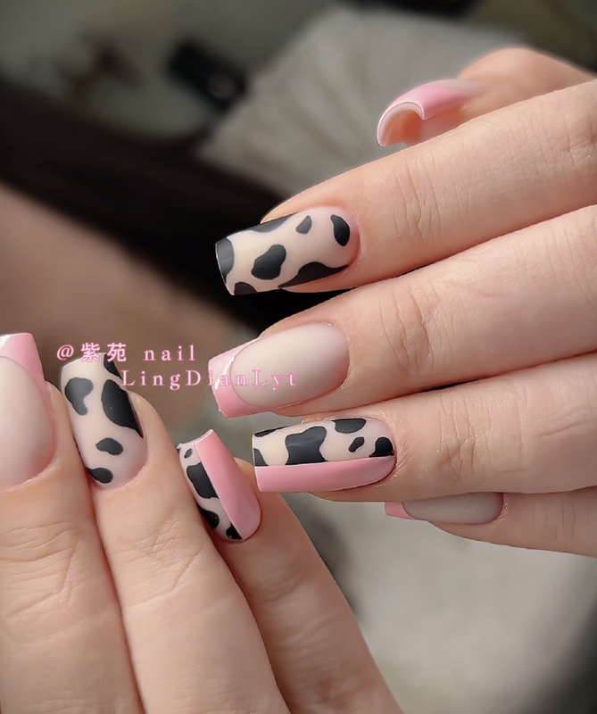 Handmade Nails, New Style, High-End, Exquisite, Sweet and Cute, Cow Pattern French Manicure, Suitable for Students and Pregnant Women