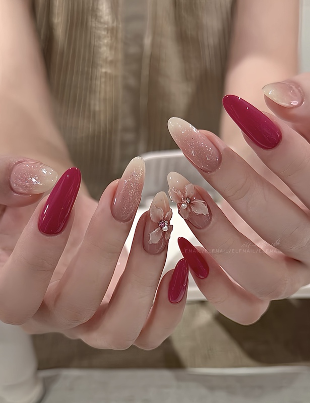 Handmade Nails, New Style with a High-End, Elegant, and Regal Vibe, Rose Red with Carved Patterns, Brightening Effect, Suitable for Pregnant Women