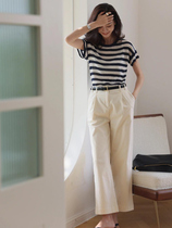 Striped T-shirt striped T-shirt white pants in a striped T-shirt