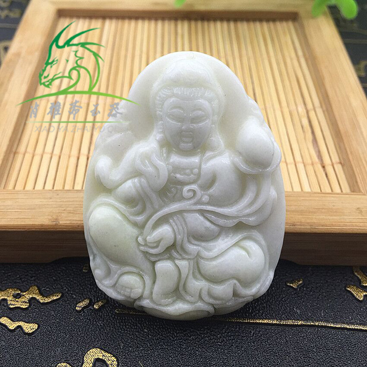 Xiao Yazhai Natural emerald color blue field jade lotus flower Guanyin jade pendant Men's and women's drip Guanyin pendant pendant