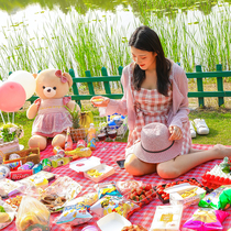 Picnic mat for travel moisture-proof mat picnic cloth outdoor portable waterproof grass picnics mat outing thickened ins Wind