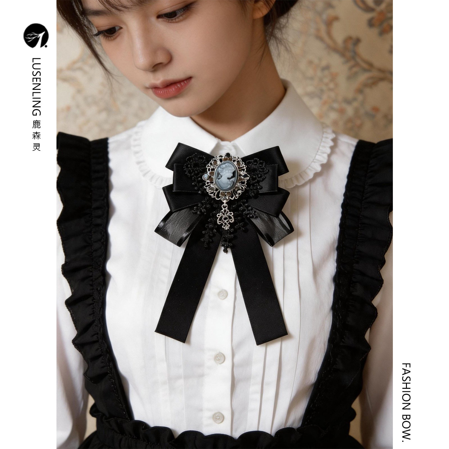 British preppy style retro dark Lolita lace bow tie women's no-knot neckline decoration brooch