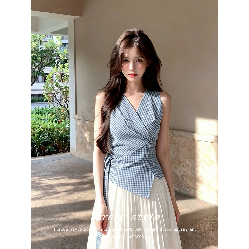 [Sea Breeze Blue and White] Blue Plaid Vest for Women, New Summer Style, Beautiful Design, Sleeveless Waist-Cinching Top