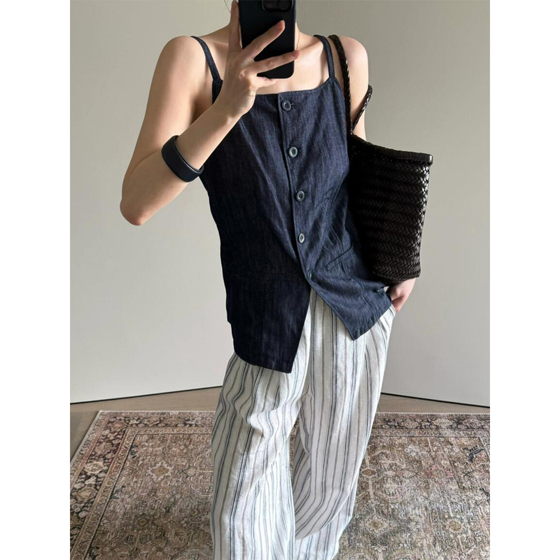 【Old Money Glaze Blue】Old Money Style Denim Vest for Women, Summer Design, Elegant and Slimming Sleeveless Top, Trendy