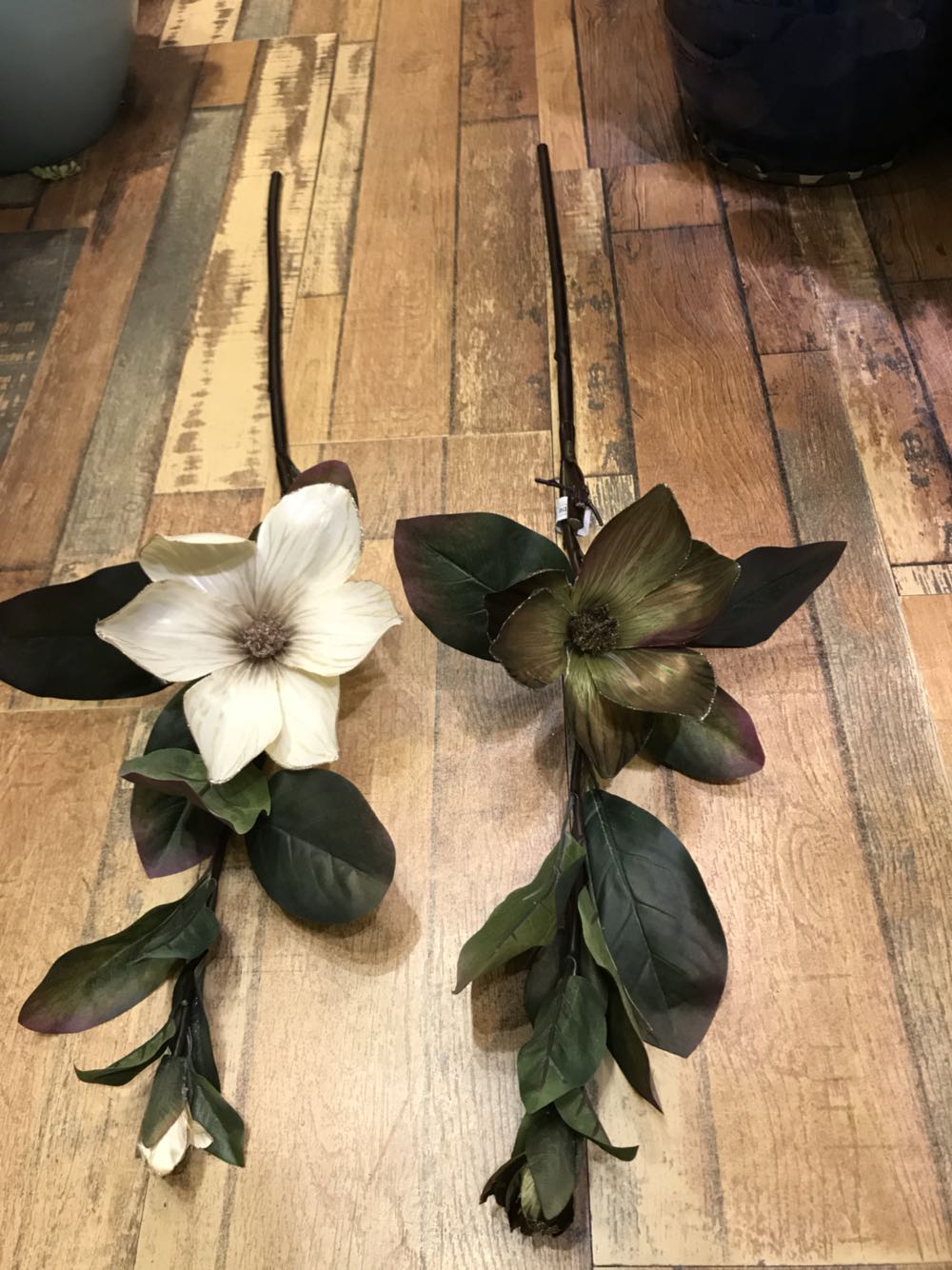 Home decoration simulation flower fake flower silk retro nostalgia depiction of Phnom Penh Orchid Leaf Classic Limited