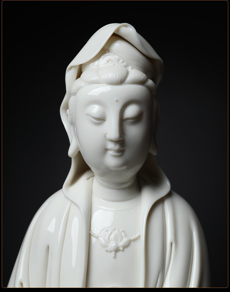 Yutang dai dehua white porcelain zhi - yong wu Beijing art museum furnishing articles 12 inches futon sitting guanyin