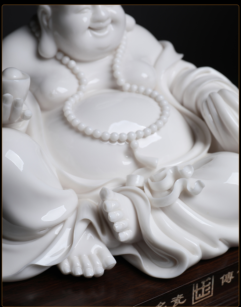 Yutang dai dehua white porcelain master cheng manually signed pot - bellied laughing Buddha statute porcelain carving furnishing articles to be the "Chinese maitreya