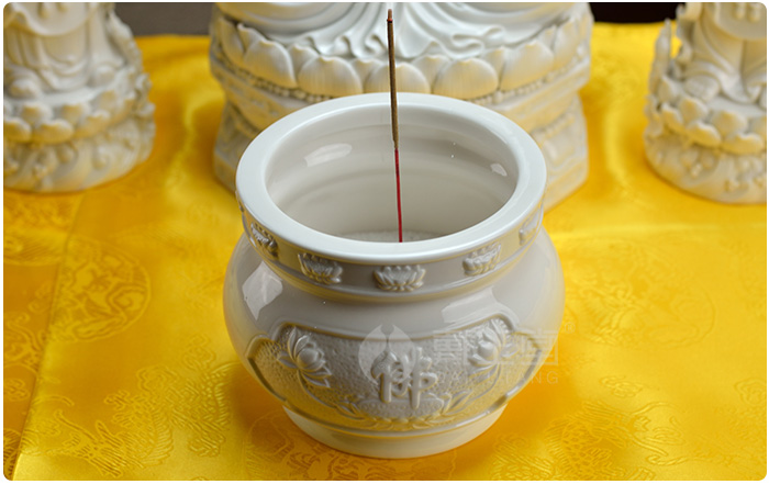 Ceramic production is pulled from the shelves 】 【 aroma stove'm burning incense Buddha word lotus furnace