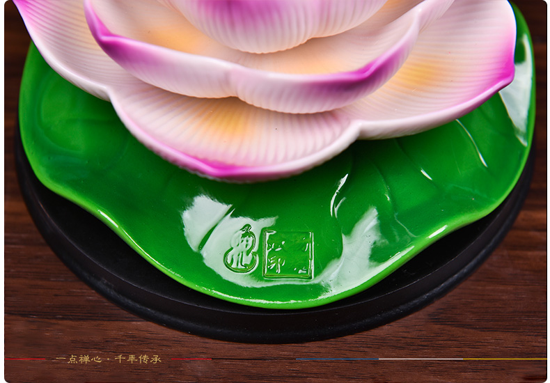 Dai Yutang Nguồn Cung Cấp Tôn Giáo Phật Giáo Đồ Dùng Trang Trí Hàng Thủ Công Gốm Sứ 5.5, Lotus Candlestick D14-020 tượng phật quan âm bằng đá