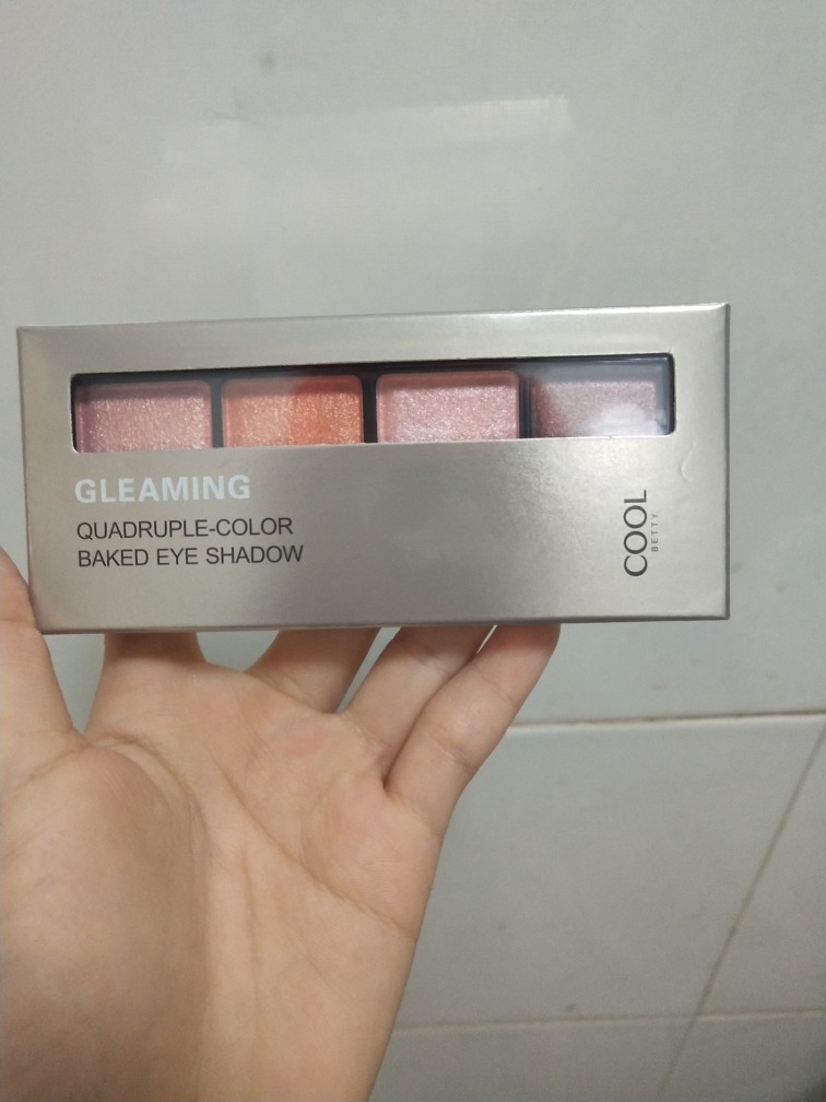 酒红人鱼色珠光眼影盘性价比真高，真实上手体验,第3张