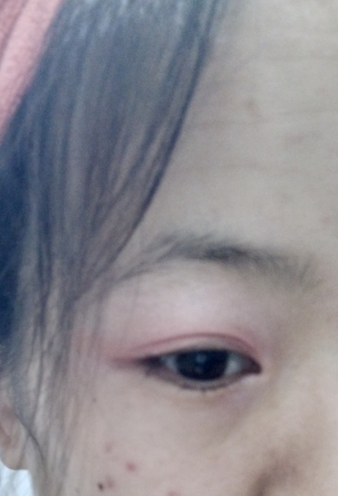 酒红人鱼色珠光眼影盘性价比真高，真实上手体验,第8张