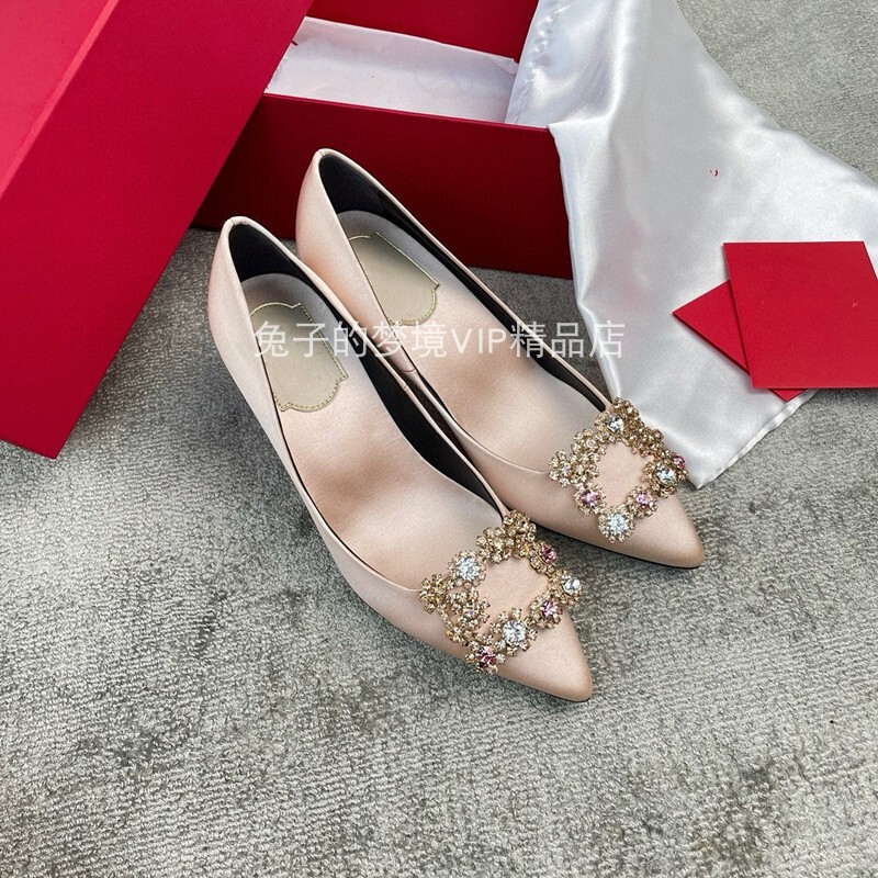Rvv High-Heeled Shoes with Square Buckle, Rhinestone Satin Snowflake Buckle Flat Shoes, Pointed Toe Xiuhe Shoes, Bridal Wedding Shoes, Women's Shoes Rvv High-Heeled Shoes with Square Buckle, Rhinestone Satin Snowflake Buckle Flat Shoes, Pointed Toe Xiuhe Shoes, Bridal Wedding Shoes, Women's Shoes