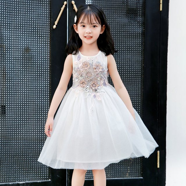 Children's clothing princess skirt 2023 summer new Korean version of the girl fairy foreign style fluffy girl princess dress special