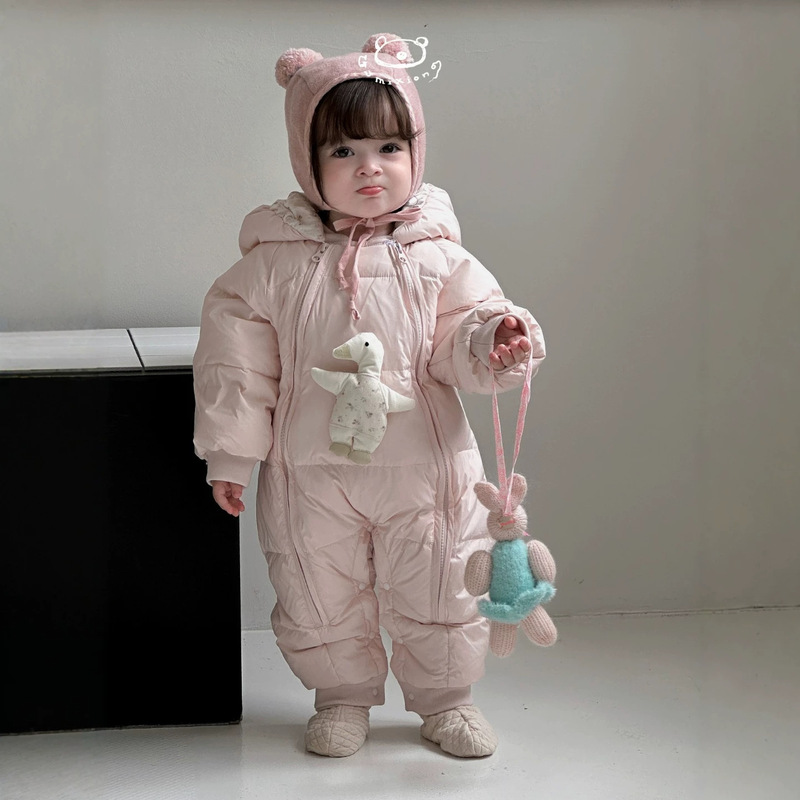 Gumi Bear Baby Girl down Jumpsuit Newborn Baby Clothes Winter Outfit Super Cute White Duck down Outdoor Wear