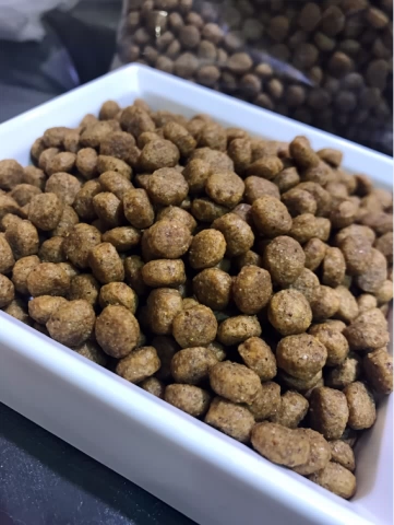 [Spot] Япония импортировала здоровье костяного сустава для собак Pola для защиты желудочно -кишечной красоты и комара, не добавляя целую собаку 2 кг