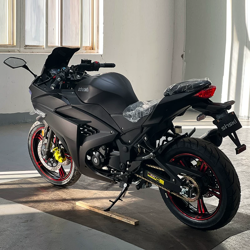 Ninja 150cc Национальная четырехдверная Электрическая распылительная мотоцикл спортивный автомобиль тяжелый локомотив дорожная гонка топливо транспортное средство можно получить лицензию