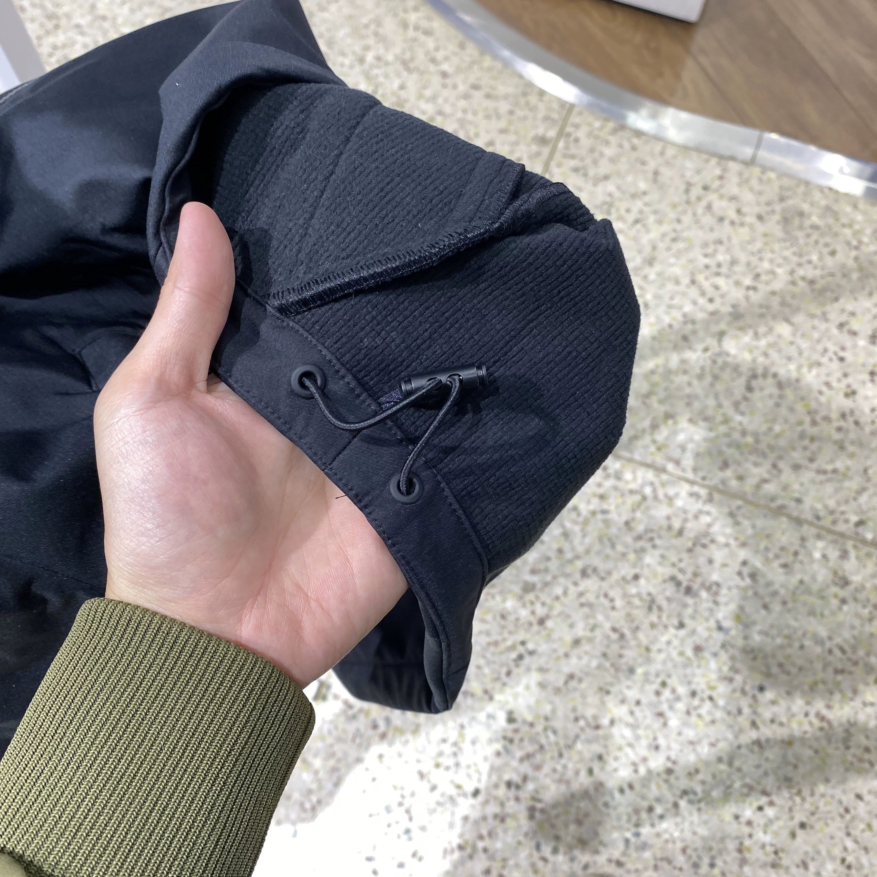 Женская спортивная одежда Adidas Вязаная куртка с капюшоном KC0054 KC0087 KS2761