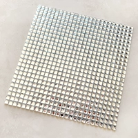 Цвета шампанского