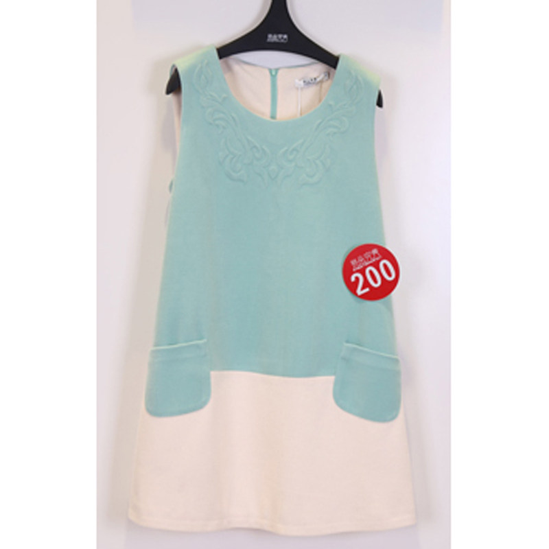 Spell out the perfect gestational maternity dress Brand Winter Ocean dress Long version blouses Thickened Cash for Han Edition Grand Flush Reduction