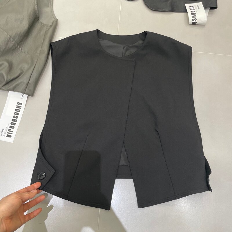 Spring Fashion European Style 5026 Round-Neck Sleeveless Vest Casual Jacket Slim-Fit Vest for Petite Figures