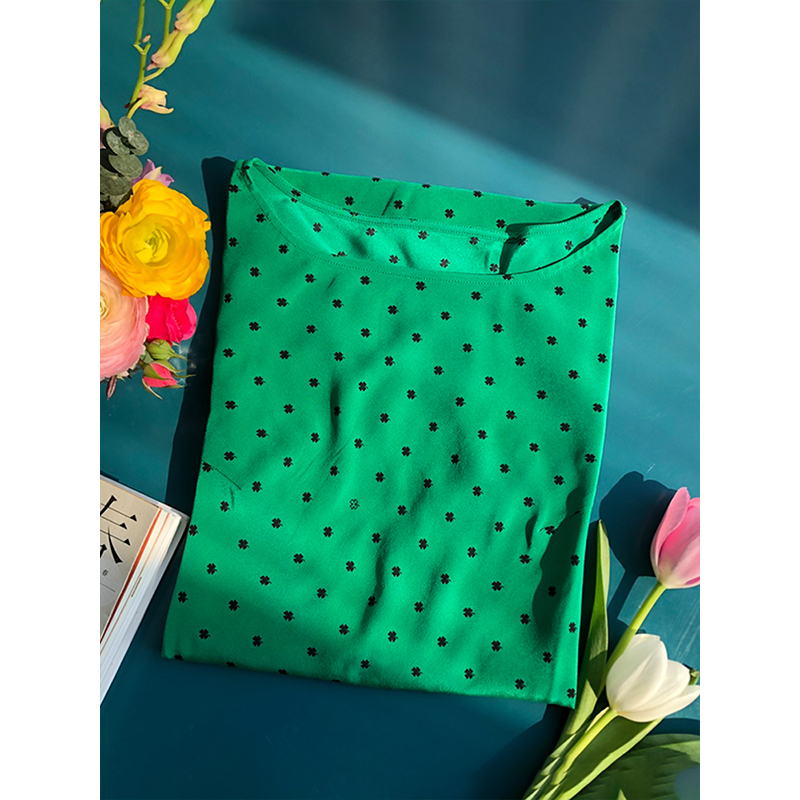 Green Forest Wonderland! Pure Source Direct Sale! Green Four-Leaf Clover Print Bias-Cut Bell-Sleeve Silk Short Dress for Women