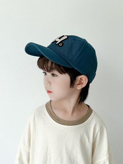 Children's hats, boys' outdoor travel, autumn and winter new caps, baby hats, girls' baseball caps, sun hats