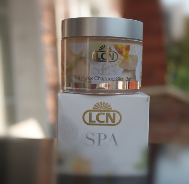 Đích thực vận chuyển Đức LCN chăm sóc bàn chân Bali Shu áp lực Baorui mềm gối kem dưỡng ẩm 50 ml kem dưỡng da chân