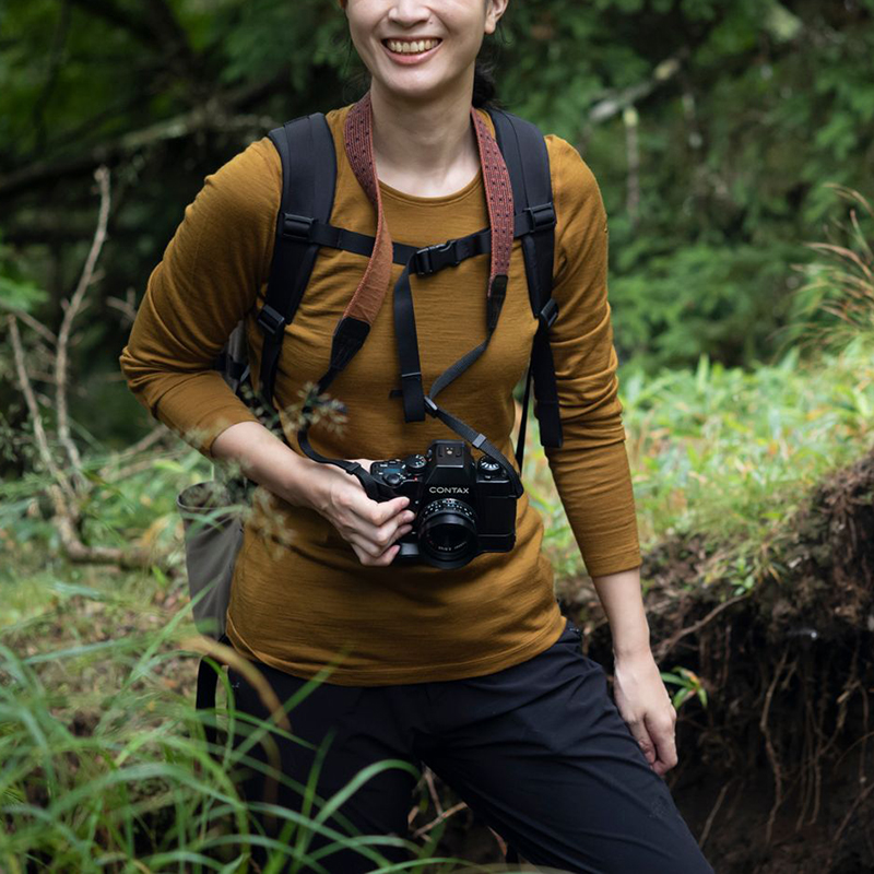 Women's Merlinu pure wool speed dry warm and casual long sleeves lingerie beautiful Noround neckline clothes winter new