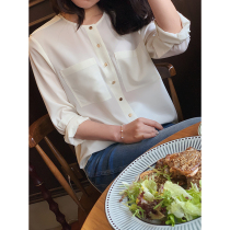 Zhao Jie - Fan Tokyo Acting Hill Easy to deal with acetic acid gold button and loose and simple round collar shirt