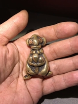 Rare alloy copper inlaid with copper eyes Monkey offering treasure Double-sided carving holding Manibao in Qing Dynasty Tibetan Buddhism